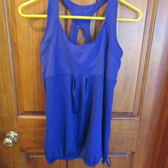 OLD NAVY Active Top in PURPLE - Picture 2 of 5